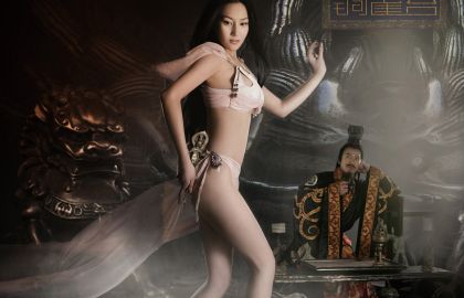 铜雀台高清美女图片,身材婀娜多姿