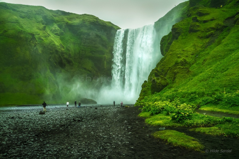 青山绿水瀑布的大美风景