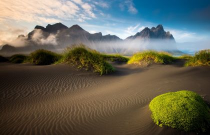 沙漠绿色蓝天高山海边几个集合在一张图高清壁纸